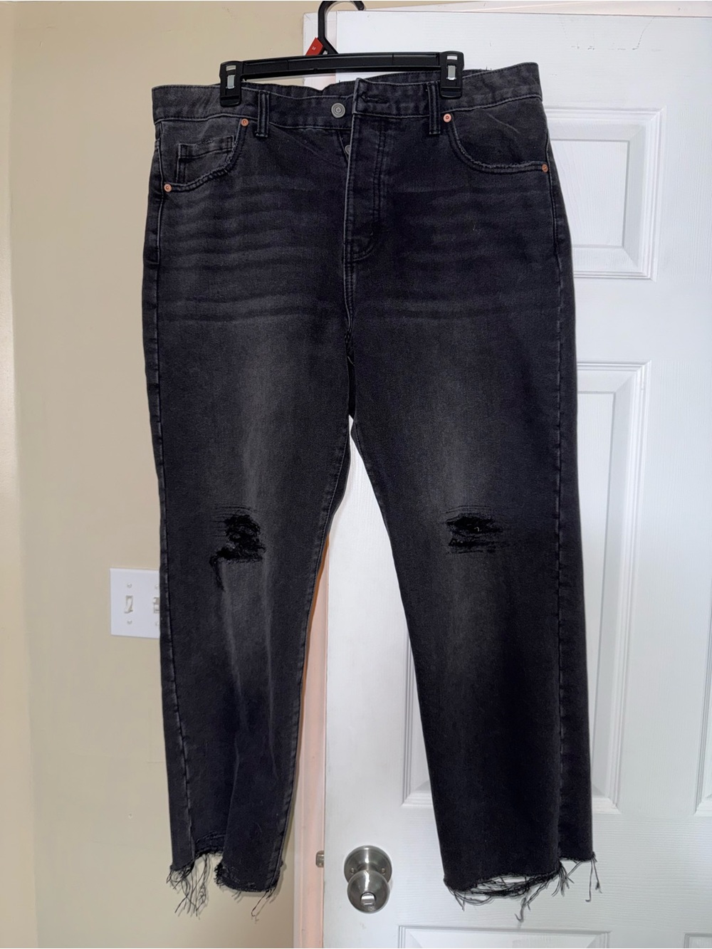 No Boundaries Black Denim Jeans with Subtle Fade